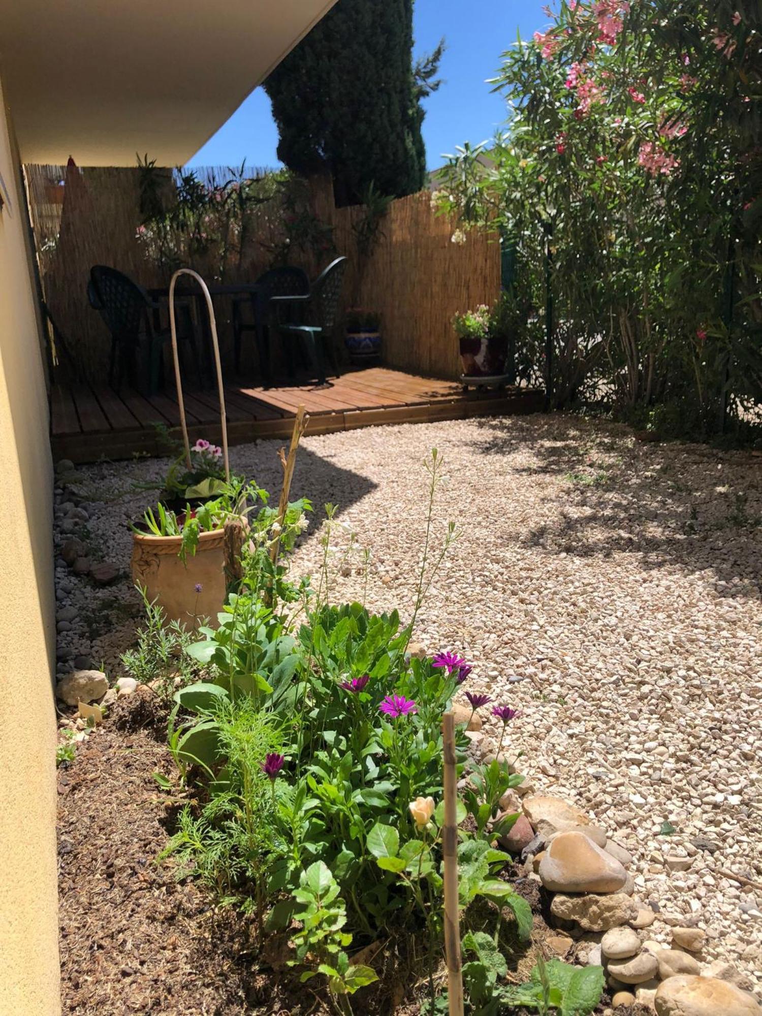 Les Jardins De Garance Apartment Avignon Bagian luar foto